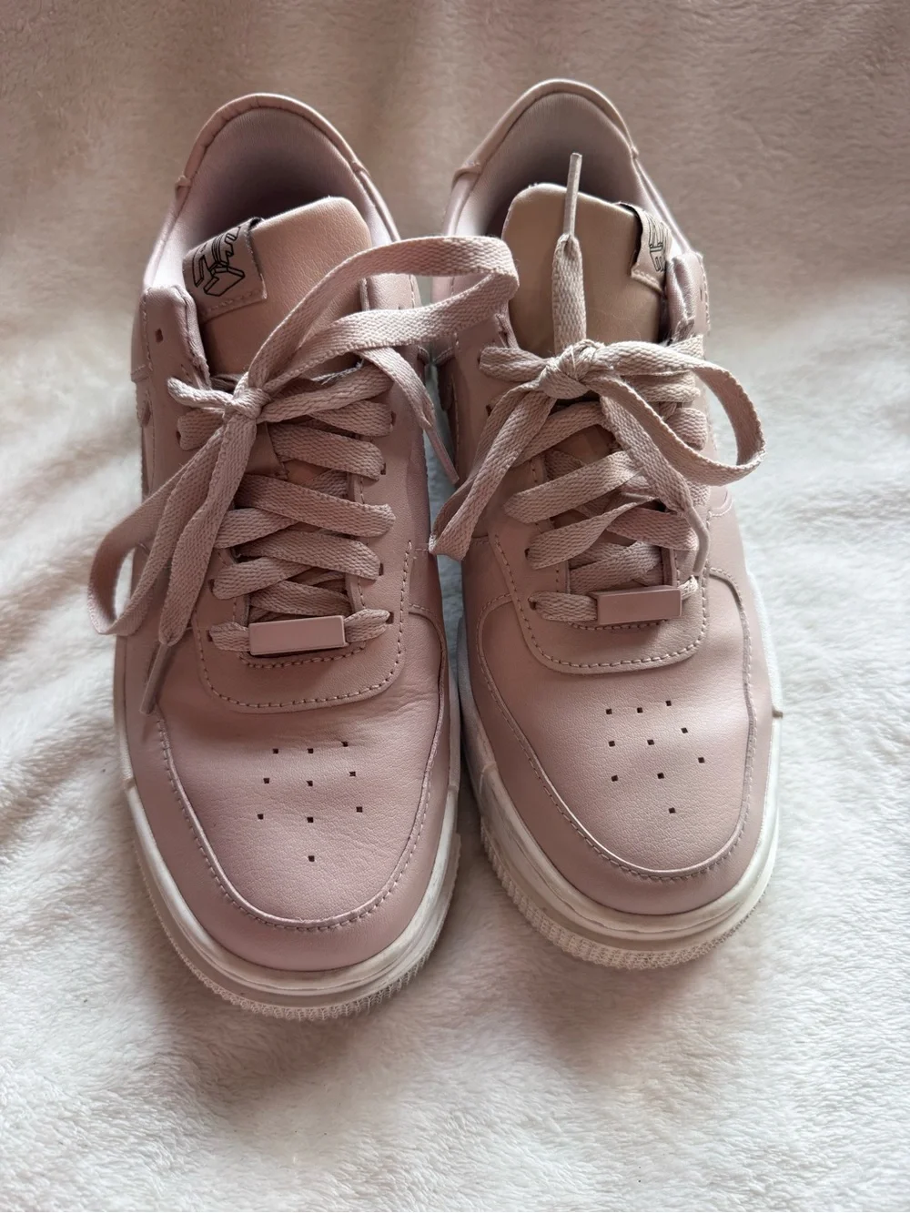 Nike Air Force 1 Pixel sneakers
